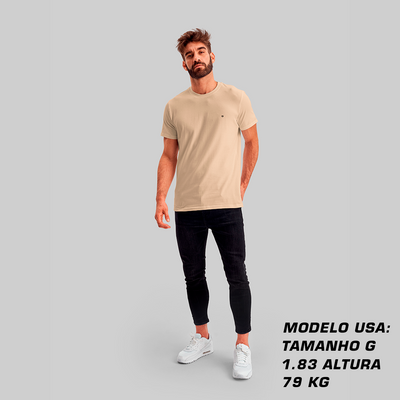 Essentials Areia